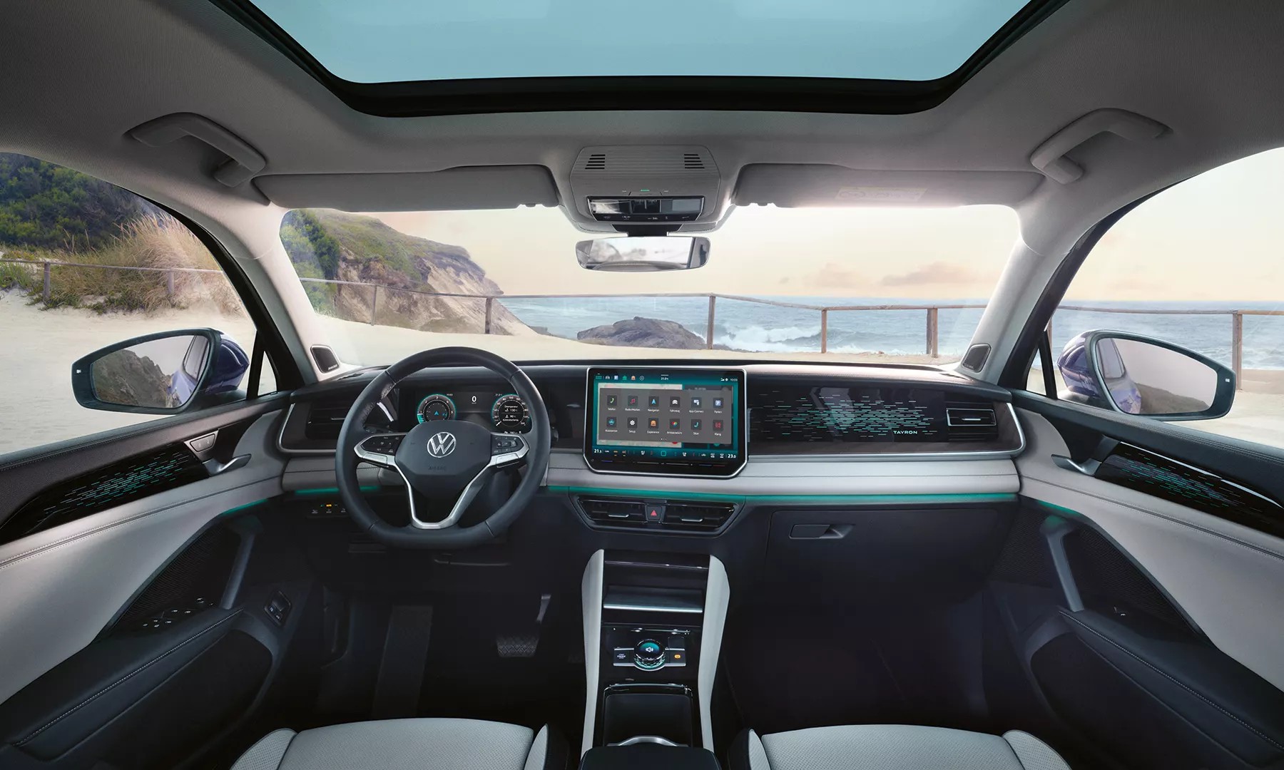 Tayron interior view at front